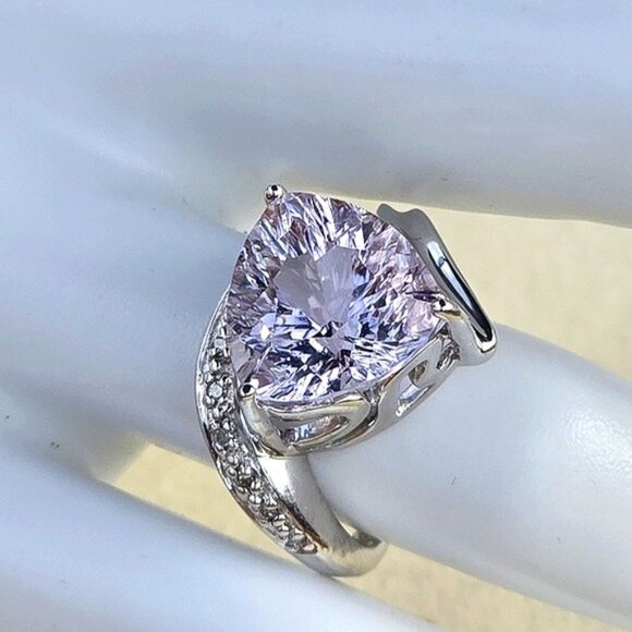 925 Sterling Silver Ring with Natural Pink Amethyst Gem & CZ - Picture 9 of 12